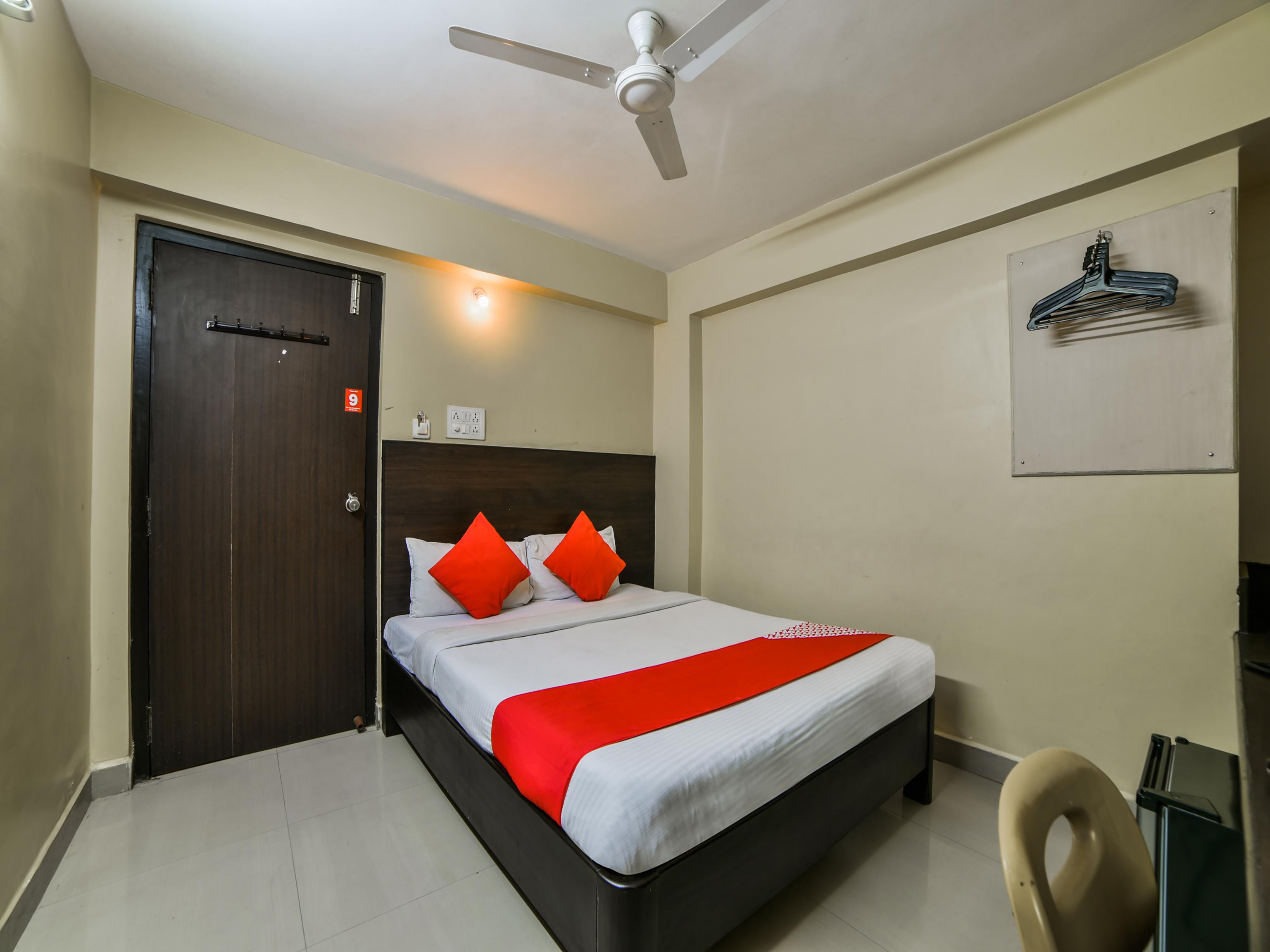 Oyo 2840 Kanha Grand Hyderabad Exterior photo